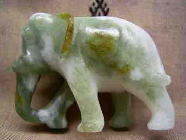 jade_ornament_elephant01